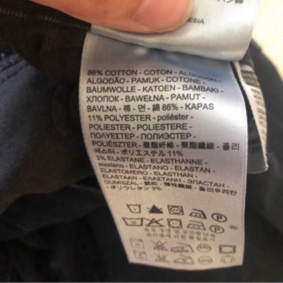 Levi’s Dark Wash Super Skinny Jeans - Picture 3 of 10